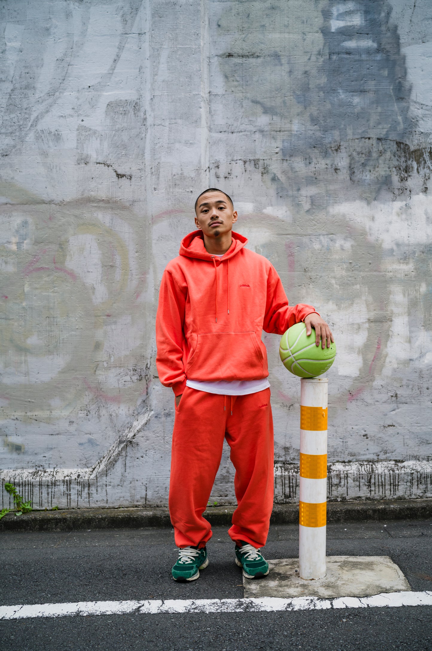 Small Logo Sweat Hoodie (orange)