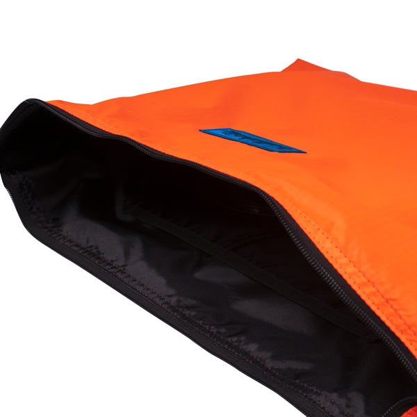 Logo Ripstop Shoulder Bag (neon orange/blue)